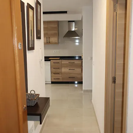 Apartment V *